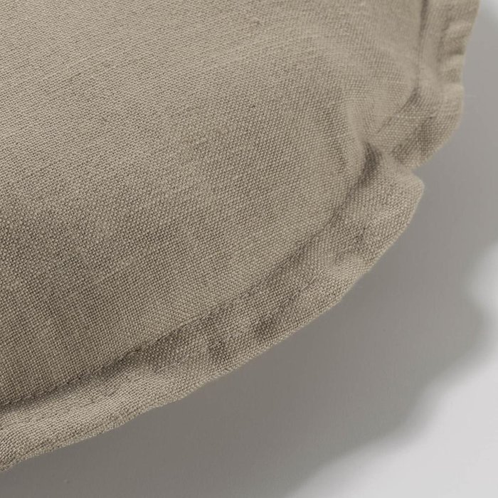Чехол для подушки Beige Maelina бежевого цвета - купить Чехлы для подушек по цене 3190.0