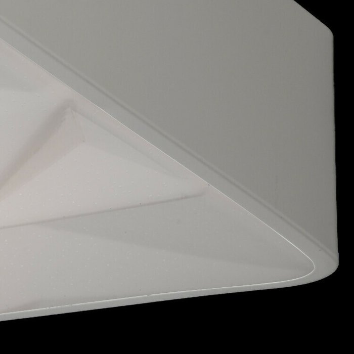 Потолочный светодиодный светильник с пультом ДУ Mantra Rombos  - лучшие Потолочные светильники в INMYROOM