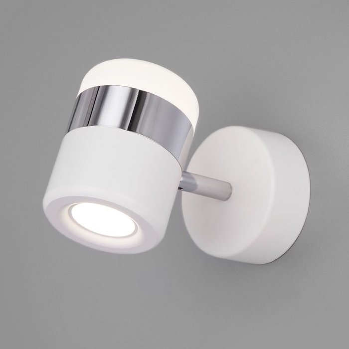 Настенный светодиодный светильник 20165/1 LED хром/белый Oskar
