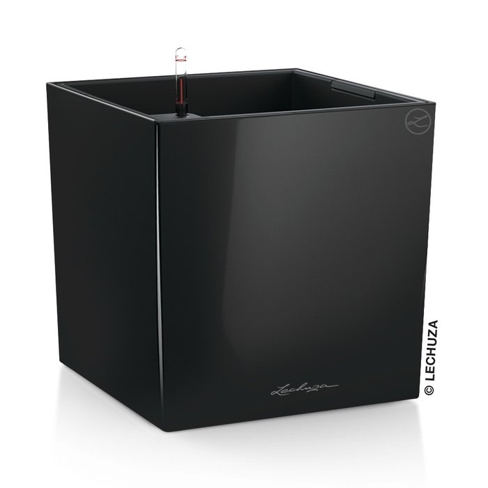  Кашпо Cube 40 черного цвета с системой автополива