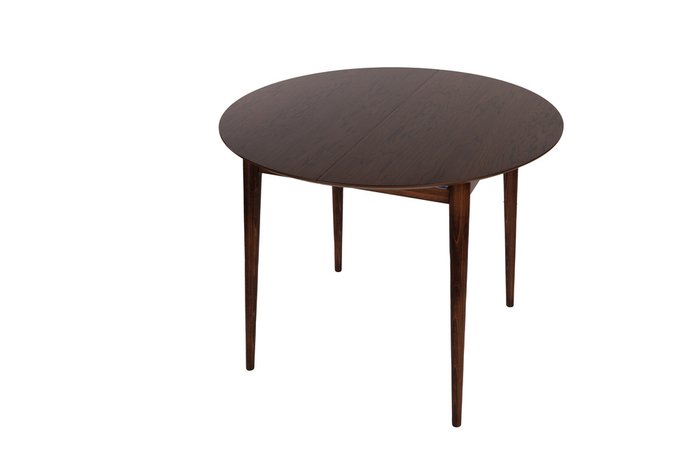 Раздвижной обеденный стол Ashley коричневого цвета