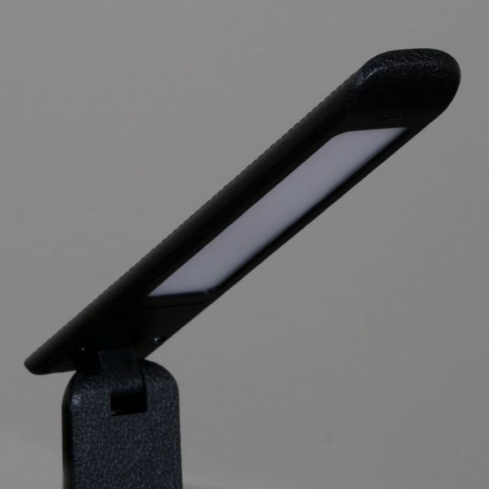 Настольная лампа 00612-0.7-01 BK (пластик, цвет черный) - купить Рабочие лампы по цене 1740.0