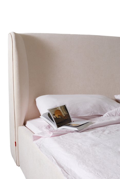 Кровать Margot 180х200 с подъёмным механизмом свело-бежевого цвета - лучшие Кровати для спальни в INMYROOM