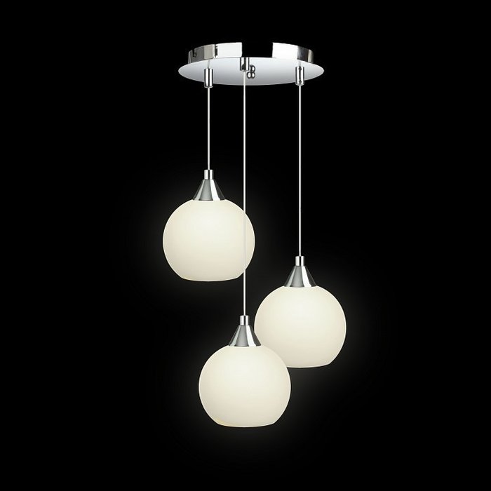 Подвесной светильник с тремя белыми плафонами - купить Подвесные светильники по цене 2440.0