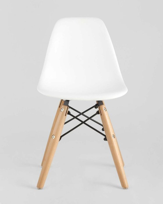 Детский стул Dsw Eames белого цвета - лучшие Детские стулья в INMYROOM