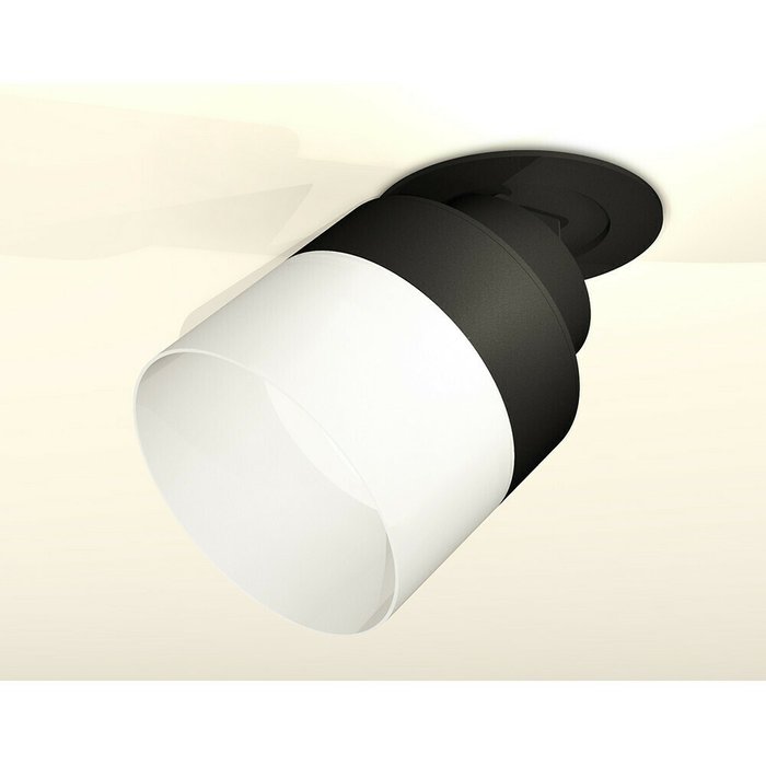Светильник точечный Ambrella Techno Spot XM8102521 - купить Встраиваемые споты по цене 7230.0
