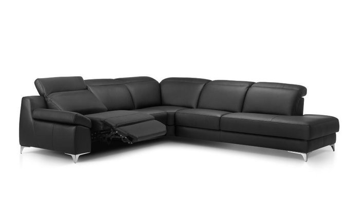 Угловой кожаный диван с реклайнером Levana черного цвета