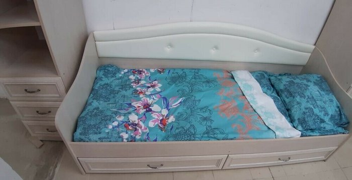 Кровать-софа с ящиками Верона 80х200 бежевого цвета - лучшие Одноярусные кроватки в INMYROOM