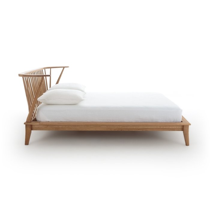 Кровать из массива дуба Windsor 160x200 бежевого цвета - купить Кровати для спальни по цене 151962.0
