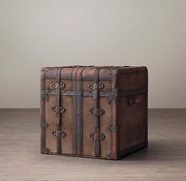 Приставной столик 18th c. French steamer trunk square - купить Журнальные столики по цене 213868
