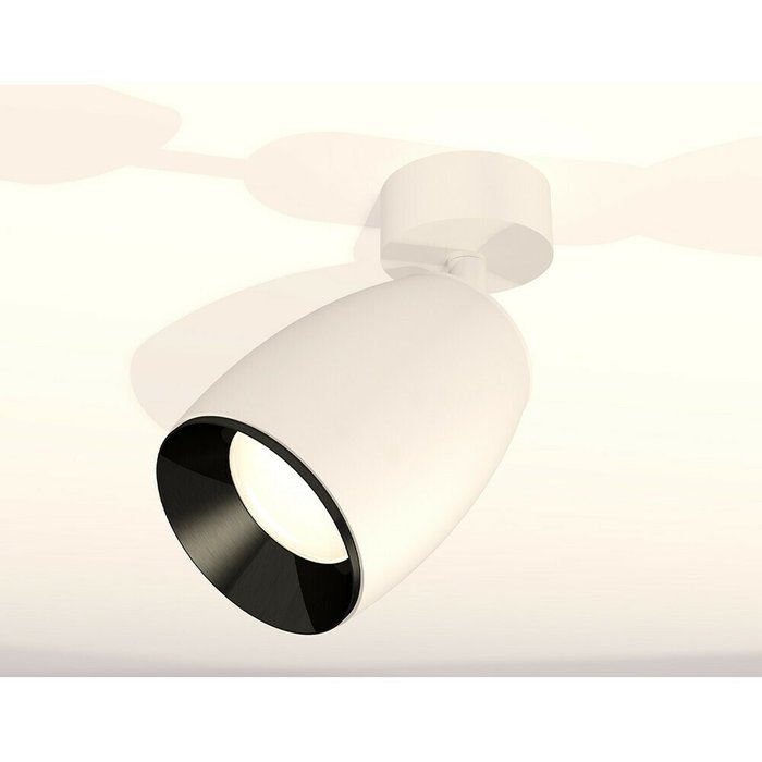 Светильник точечный Ambrella Techno Spot XM1122001 - купить Накладные споты по цене 6395.0
