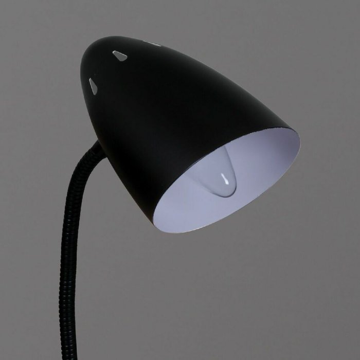 Настольная лампа 00966-0.7-01 BK (металл, цвет черный) - купить Рабочие лампы по цене 1240.0