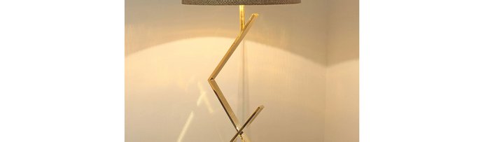 Настольная лампа Sign - купить Настольные лампы по цене 38700.0
