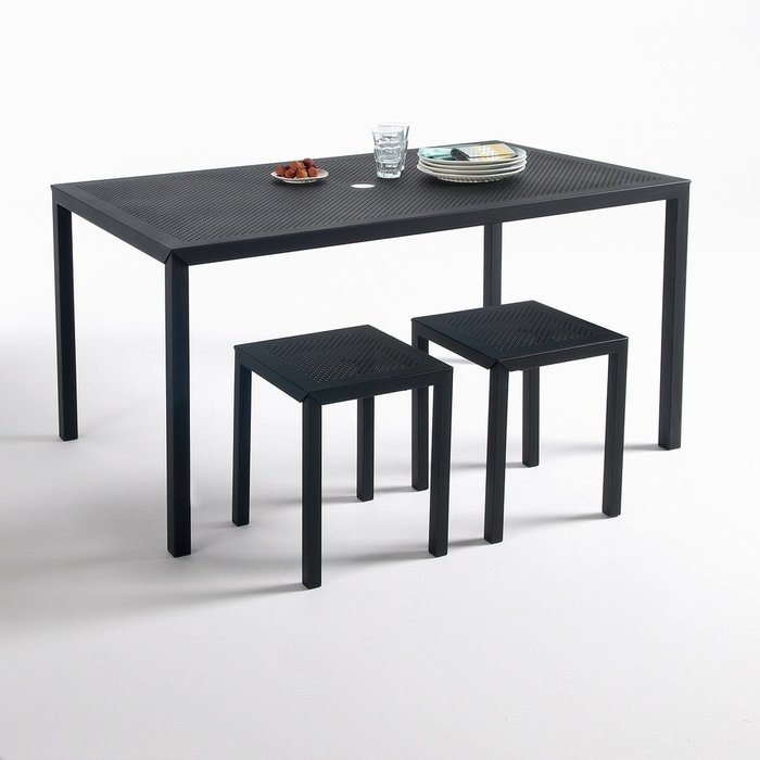 Стол прямоугольный из металла с перфорацией Choe черного цвета - купить Садовые столы по цене 21556.0