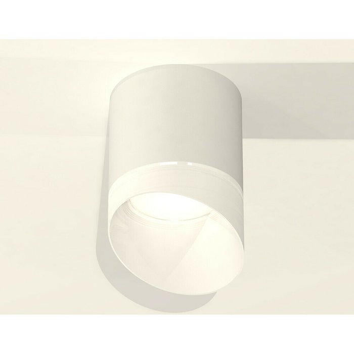Светильник точечный Ambrella Techno Spot XS7401046 - купить Накладные споты по цене 3162.0