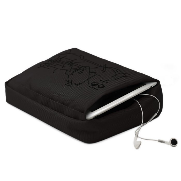 Подушка-подставка с карманом для планшета hitech черная - лучшие Декоративные подушки в INMYROOM
