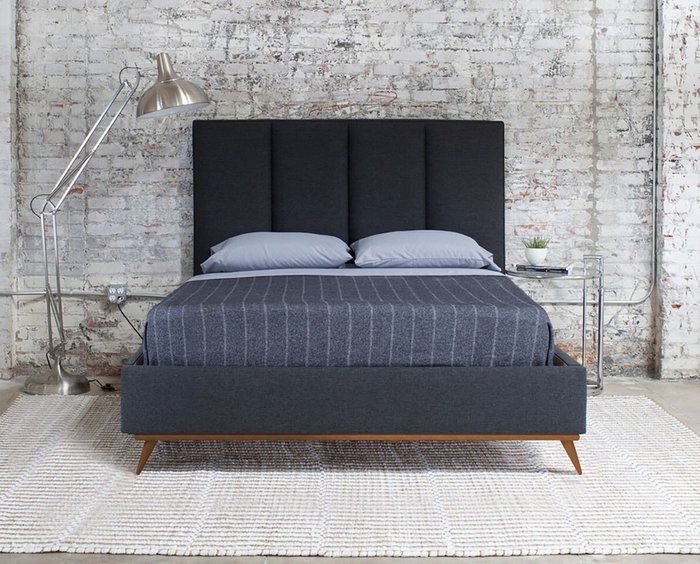 Кровать Carter Sky голубого цвета 180х200 - лучшие Кровати для спальни в INMYROOM