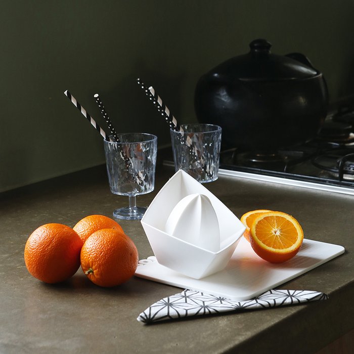 Соковыжималка для апельсинов Ahoi белого цвета - лучшие Аксессуары для кухни в INMYROOM