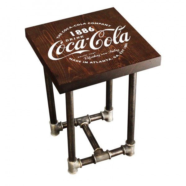 Прикроватный кофейный столик с металлическим каркасом