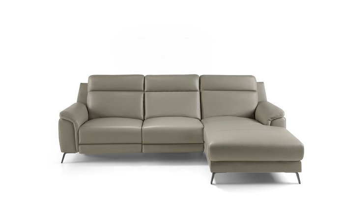 Угловой диван в обивке из кожи серого цвета