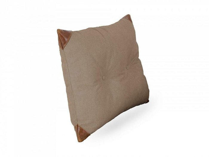Подушка Chesterfield 60х60 светло-коричневого цвета - купить Декоративные подушки по цене 4200.0