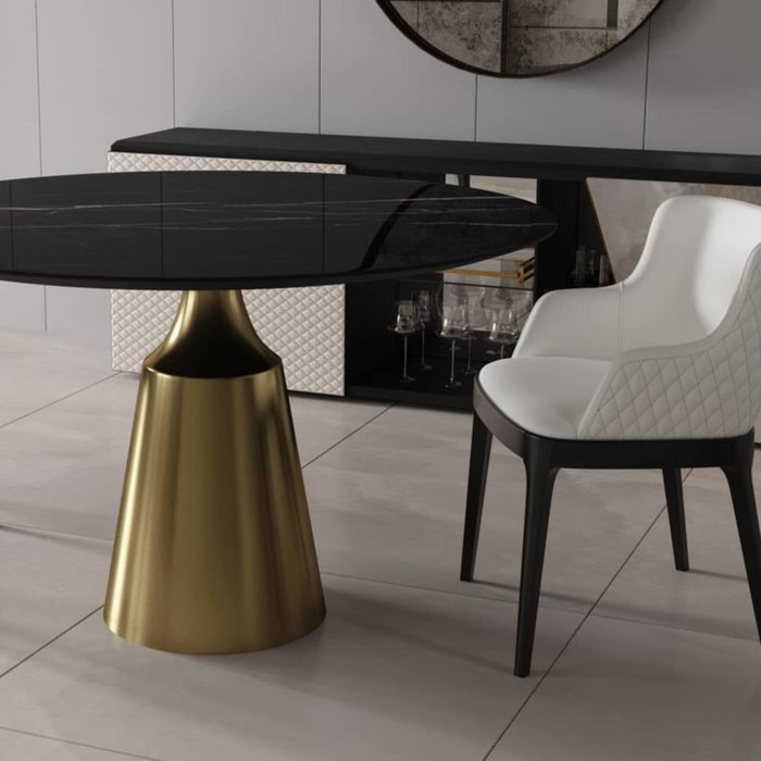 Обеденный стол Yoda черного цвета - купить Обеденные столы по цене 142590.0