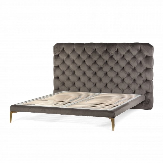 Кровать Windsor 180x200 серого цвета - купить Кровати для спальни по цене 394078.0