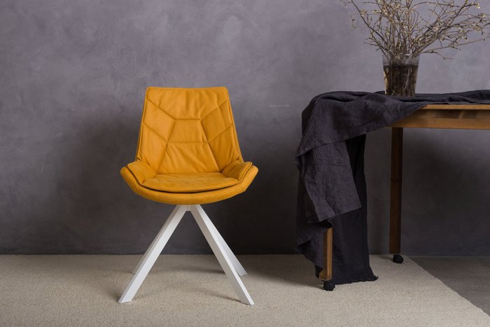 Стул Atlas горчичного цвета - купить Обеденные стулья по цене 9390.0