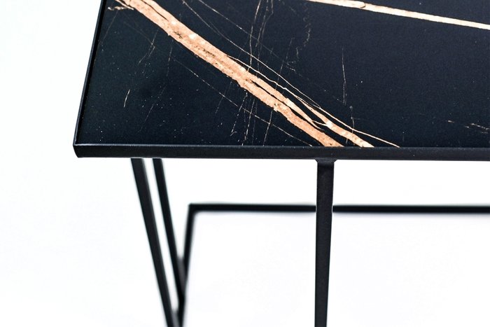 Приставной столик Берлин черного цвета - лучшие Кофейные столики в INMYROOM