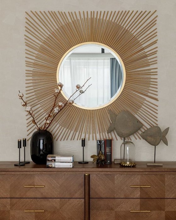 Настенное зеркало Солерно в раме золотого цвета  - лучшие Настенные зеркала в INMYROOM