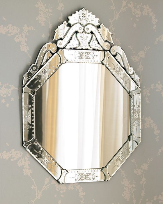 Настенное зеркало "Кастелло"