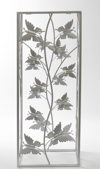 Подставка интерьерная серебряного цвета с зеркальной столешницей - купить Консоли по цене 11286.0
