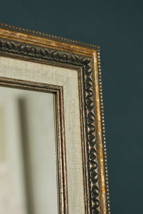 Напольное зеркало Tascante серебристого цвета - лучшие Напольные зеркала в INMYROOM