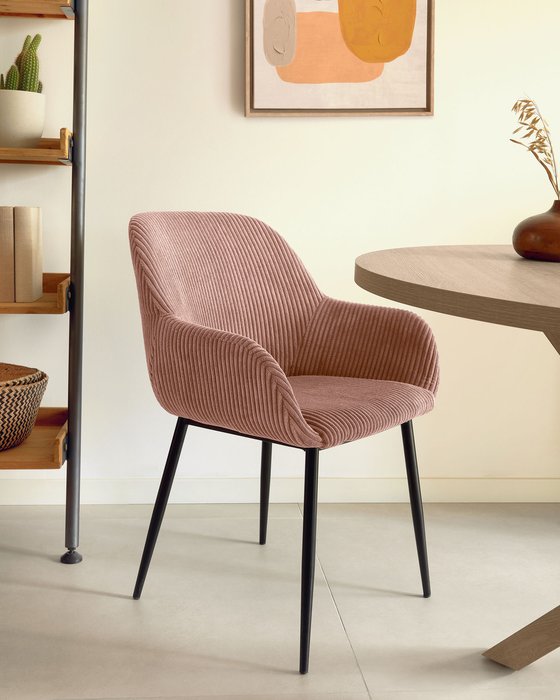 Стул Konna розового цвета  - купить Обеденные стулья по цене 40990.0