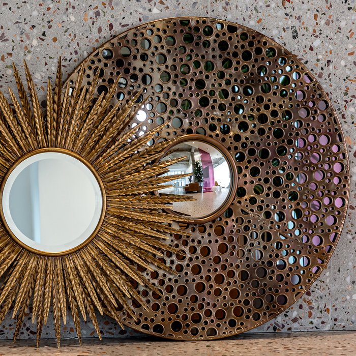 Декоративное настенное зеркало Шарден бронзового цвета - лучшие Настенные зеркала в INMYROOM