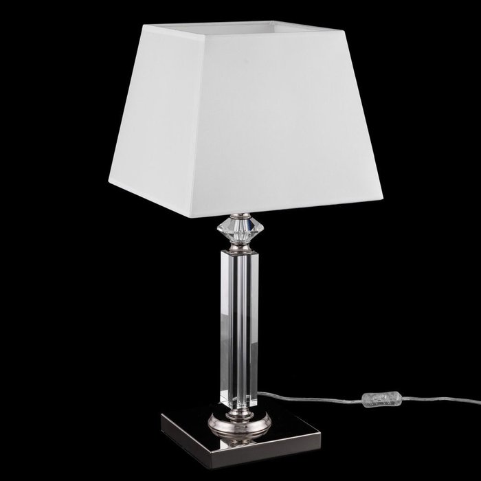 Настольная лампа Chandler с белым абажуром - лучшие Настольные лампы в INMYROOM