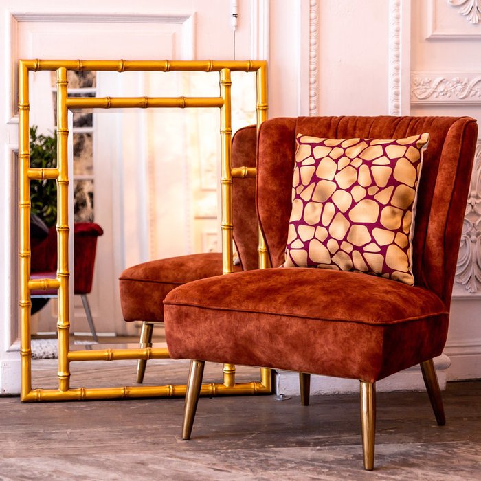 Интерьерная подушка Сахара бордово-золотого цвета  - лучшие Декоративные подушки в INMYROOM