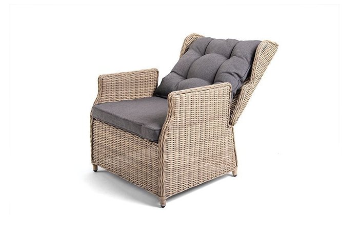 Раскладное кресло Форио из искусственного ротанга - купить Садовые кресла по цене 69600.0