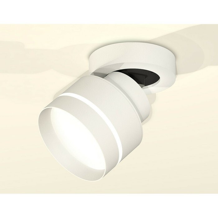 Светильник точечный Ambrella Techno Spot XM8101025 - купить Накладные споты по цене 7557.0