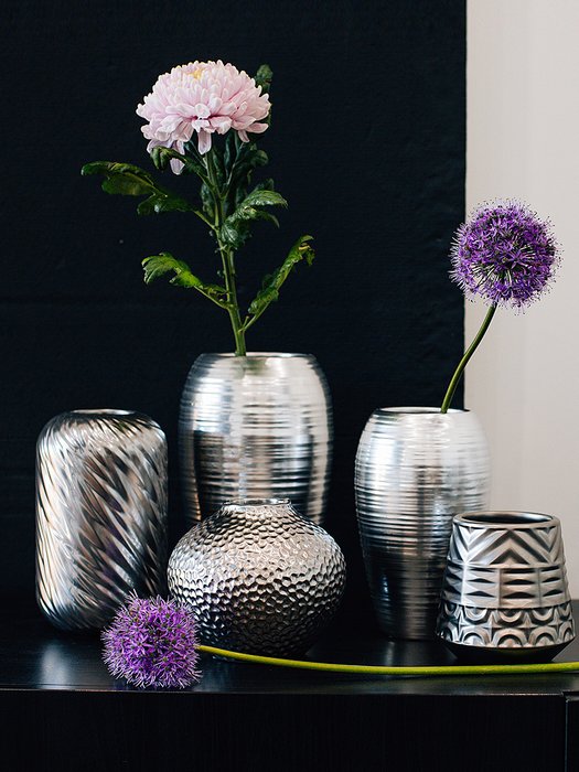 Декоративная ваза Волна серебряного цвета - купить Вазы  по цене 1055.0