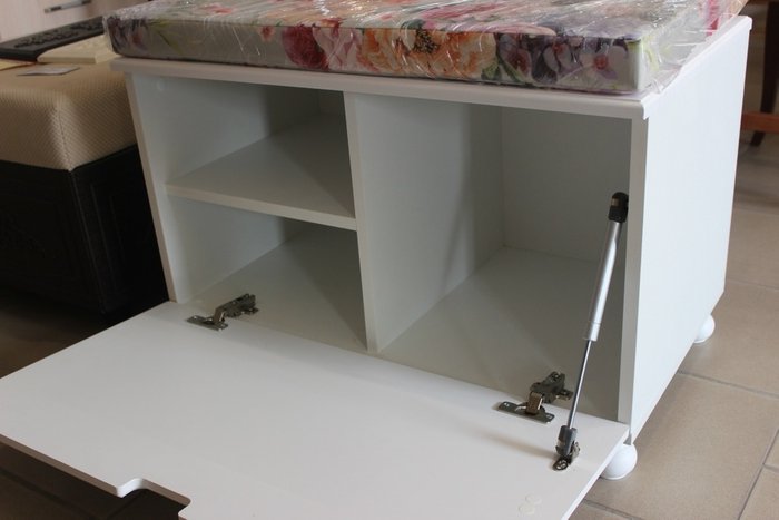 Стол Eileen Gray Style Cocktail Table E-1027 - лучшие Журнальные столики в INMYROOM Стол Eileen Gray Style Cocktail Table E-1027 - лучшие Журнальные столики в INMYROOM