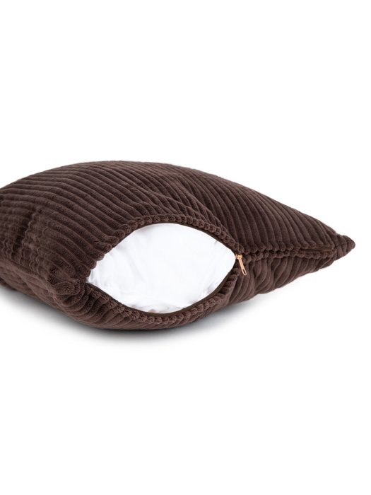 Декоративная подушка Cilium Chocolate коричневого цвета  - купить Декоративные подушки по цене 1254.0
