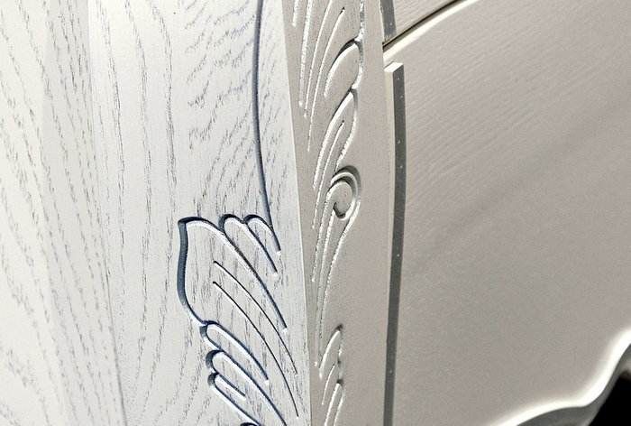 Комод Трио белого цвета с серебряной патиной - купить Комоды по цене 105560.0