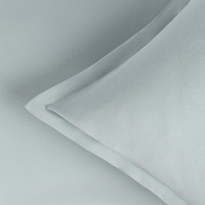 Трикотажное одеяло Роланд 195х215 серого цвета - лучшие Одеяла в INMYROOM