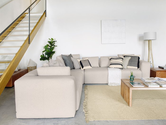 Угловой диван Blok 320 бежевого цвета - лучшие Угловые диваны в INMYROOM