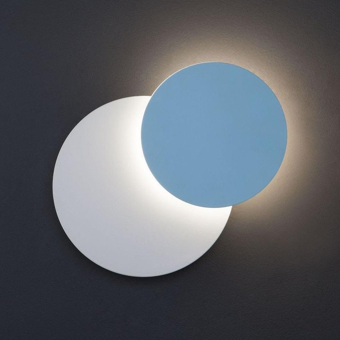 Настенный светодиодный светильник Figure бело-голубого цвета - купить Бра и настенные светильники по цене 1510.0