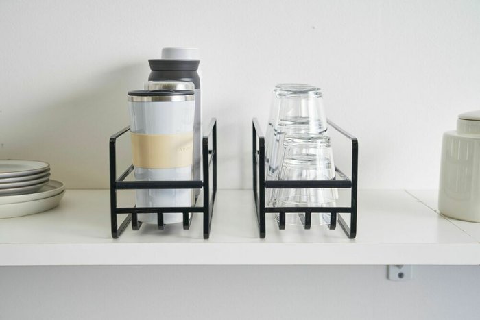 Подставка для кружек и стаканов Slim Tower черного цвета - лучшие Аксессуары для кухни в INMYROOM