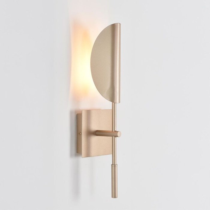 Бра Folio 8399/1W (металл, цвет золото) - лучшие Бра и настенные светильники в INMYROOM