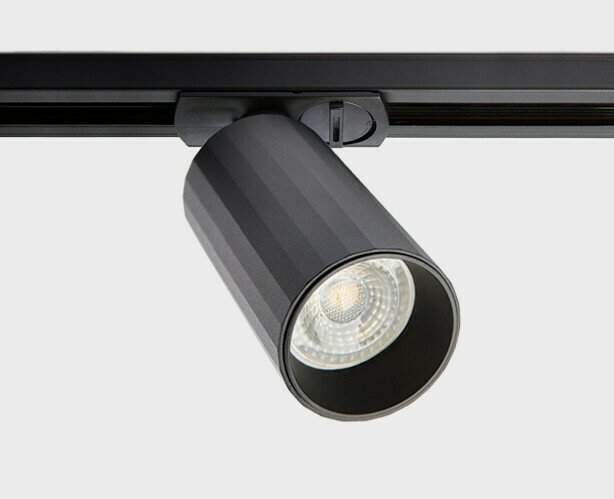 Трековый светильник Italline IT08-8010 black - купить Трековые светильники по цене 1600.0 Трековый светильник Italline IT08-8010 black - купить Трековые светильники по цене 1600.0