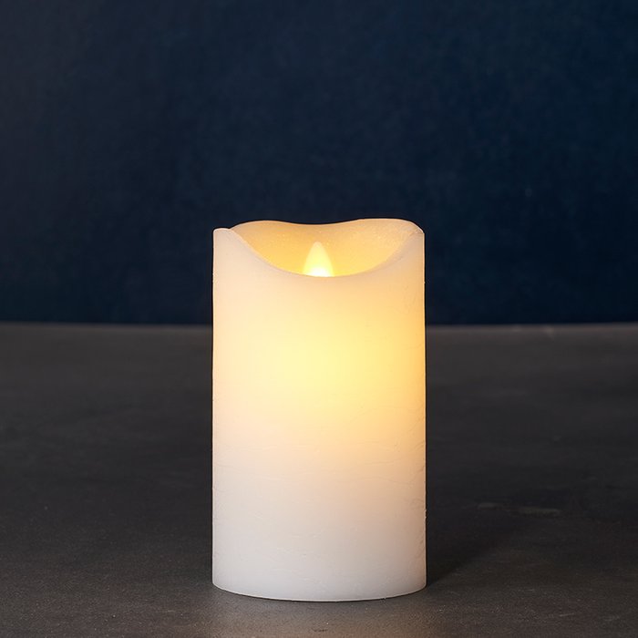 Светодиодная свеча Sara Exclusive с имитацией живого огня - купить Свечи по цене 1950.0